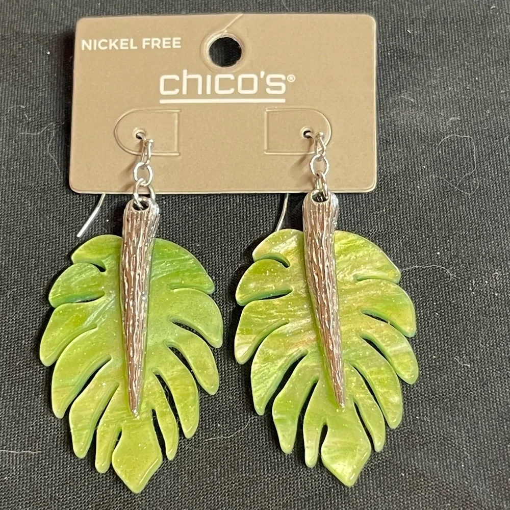 Chico’s Green Monstera Leaf Nickle Free Pierced Earrings. P